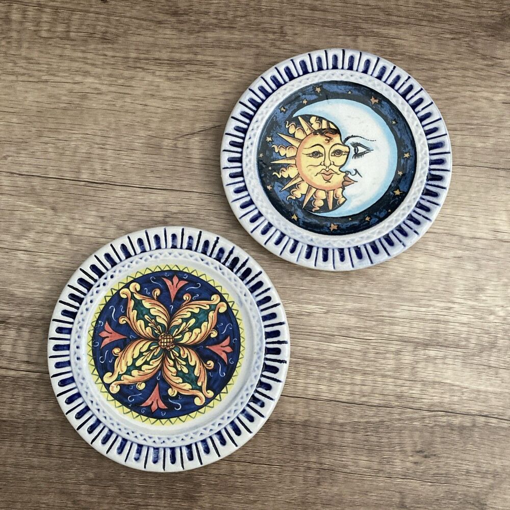 Vintage Deruta Italy Mini Display Plates Sun Moon Celestial Medallion - Set of 2
